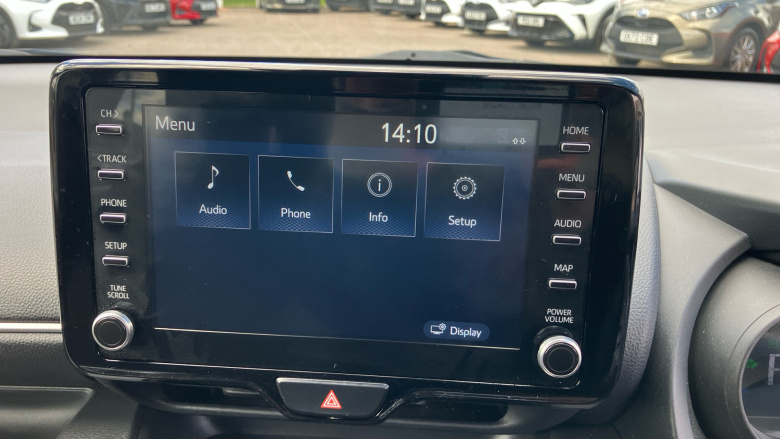 Toyota Yaris 1.5 Hybrid Design 5dr CVT Hybrid Hatchback